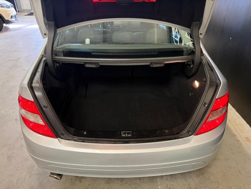 Mercedes Classe C - Photo 16