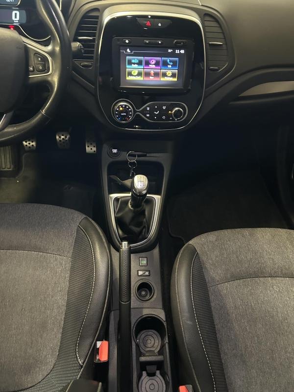 Renault Captur - Photo 15