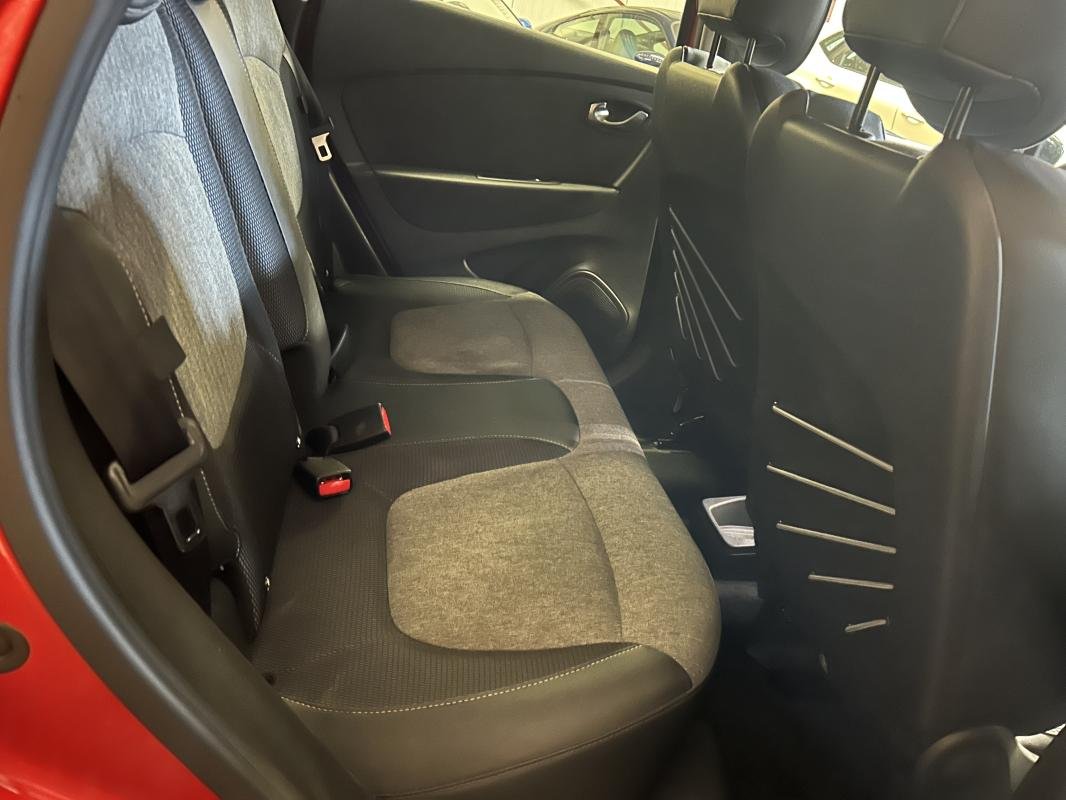 Renault Captur - Photo 8