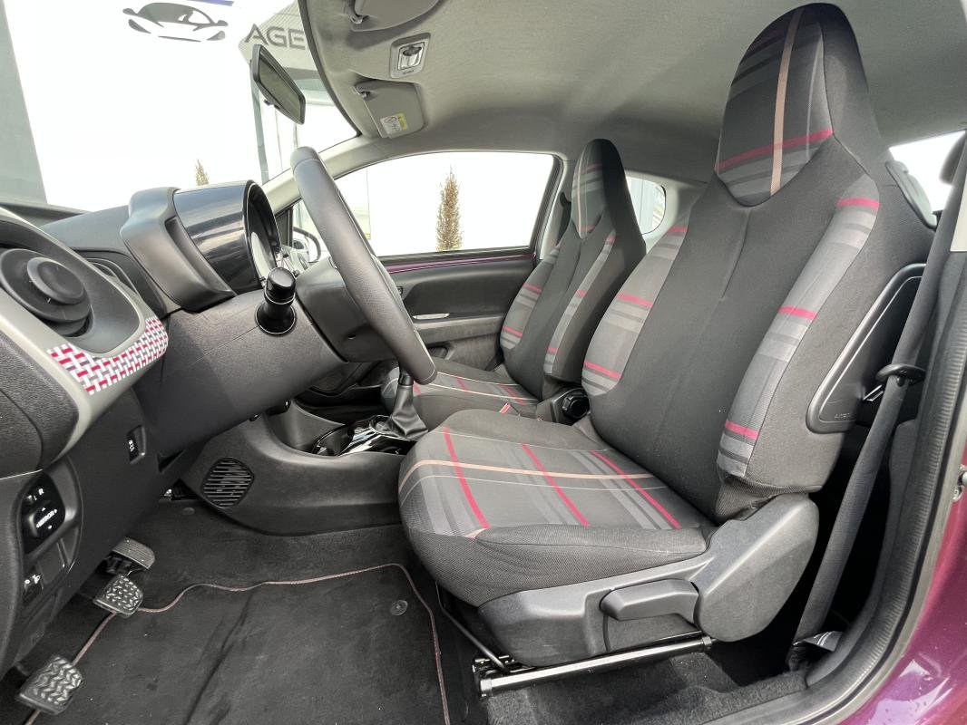 Peugeot 108 - Photo 9