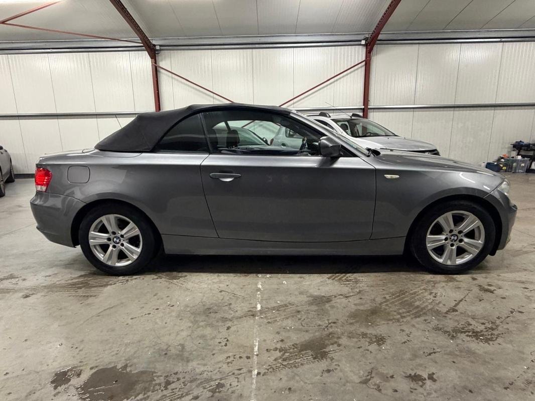 BMW 118 - Photo 8