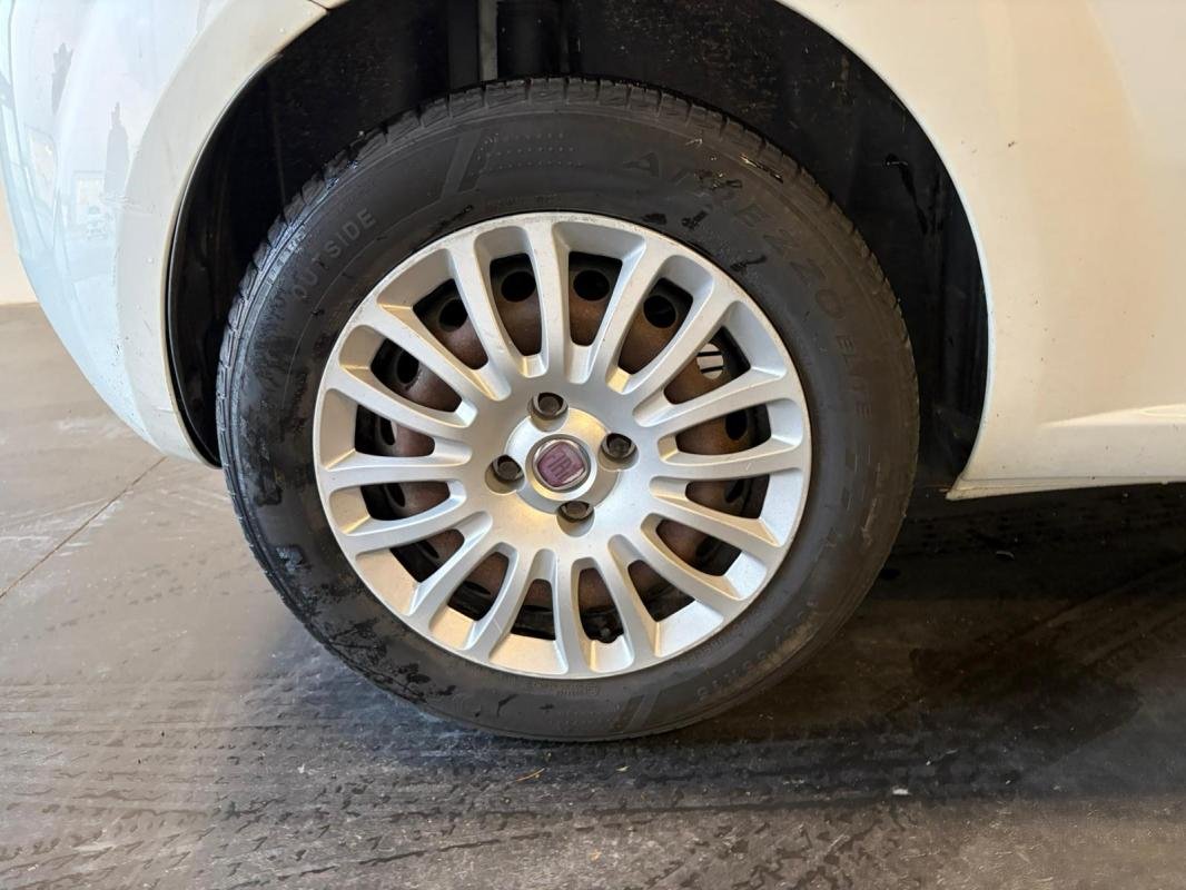 Fiat Punto - Photo 17