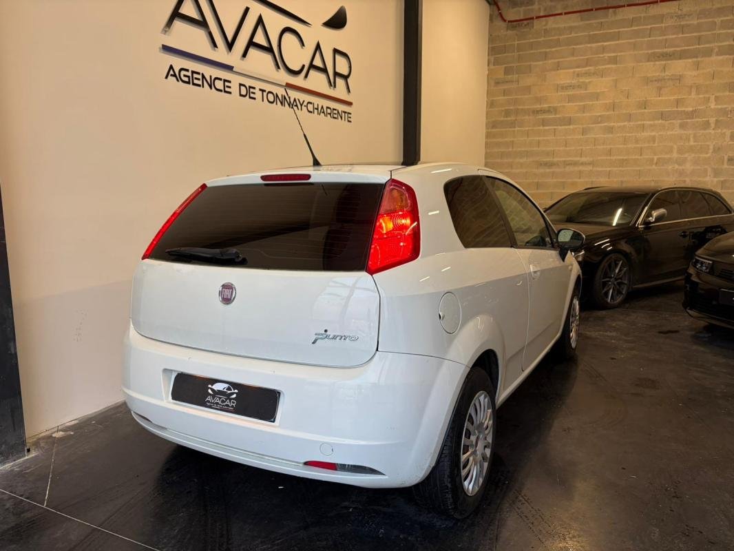 Fiat Punto - Photo 5