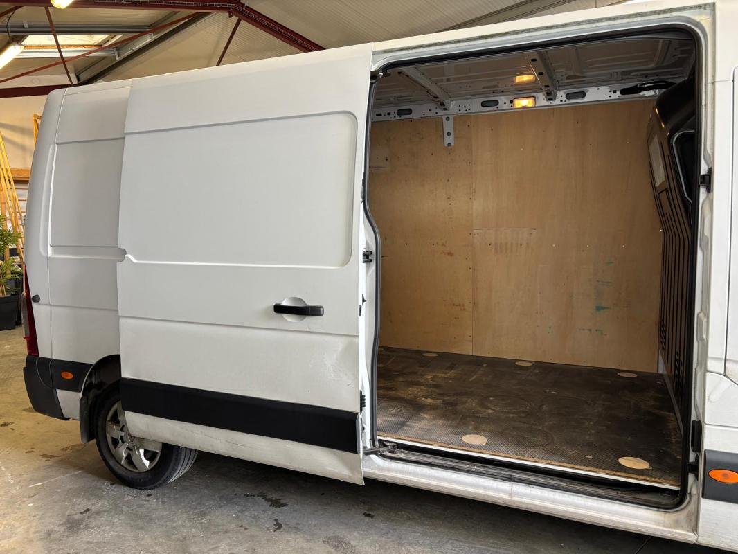 Renault Master - Photo 17