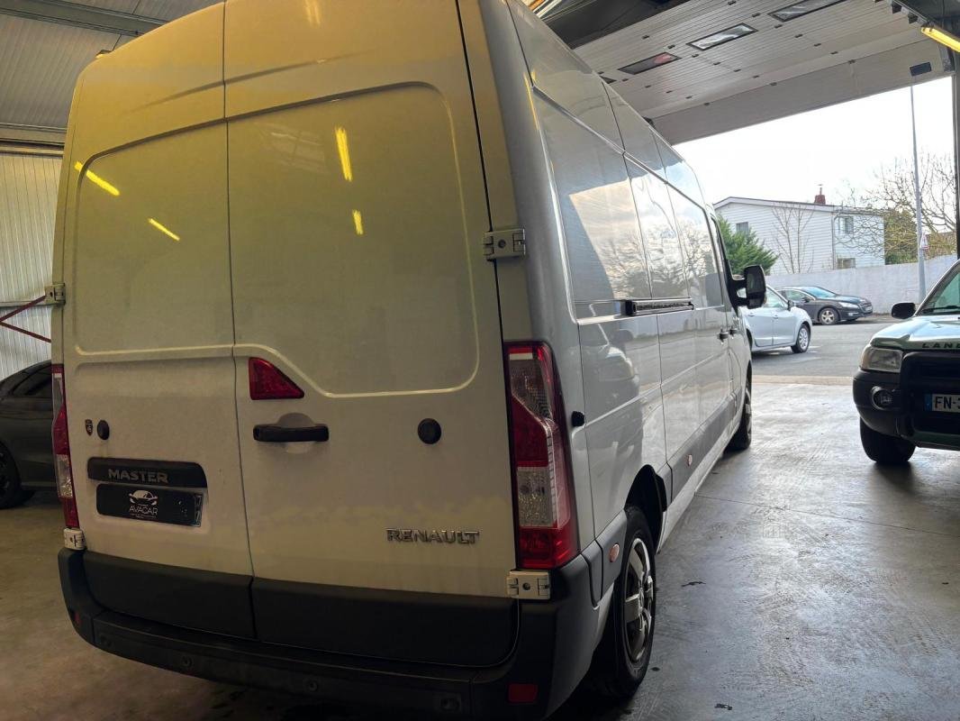 Renault Master - Photo 10