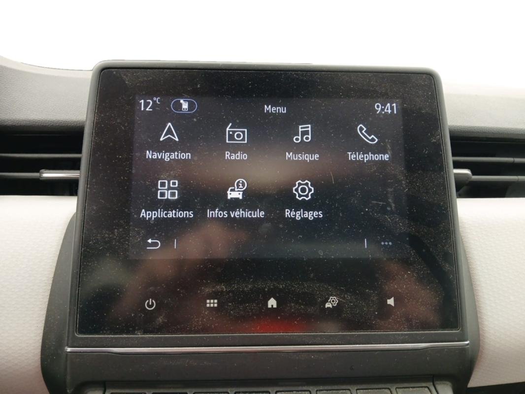 Renault Clio - Photo 16