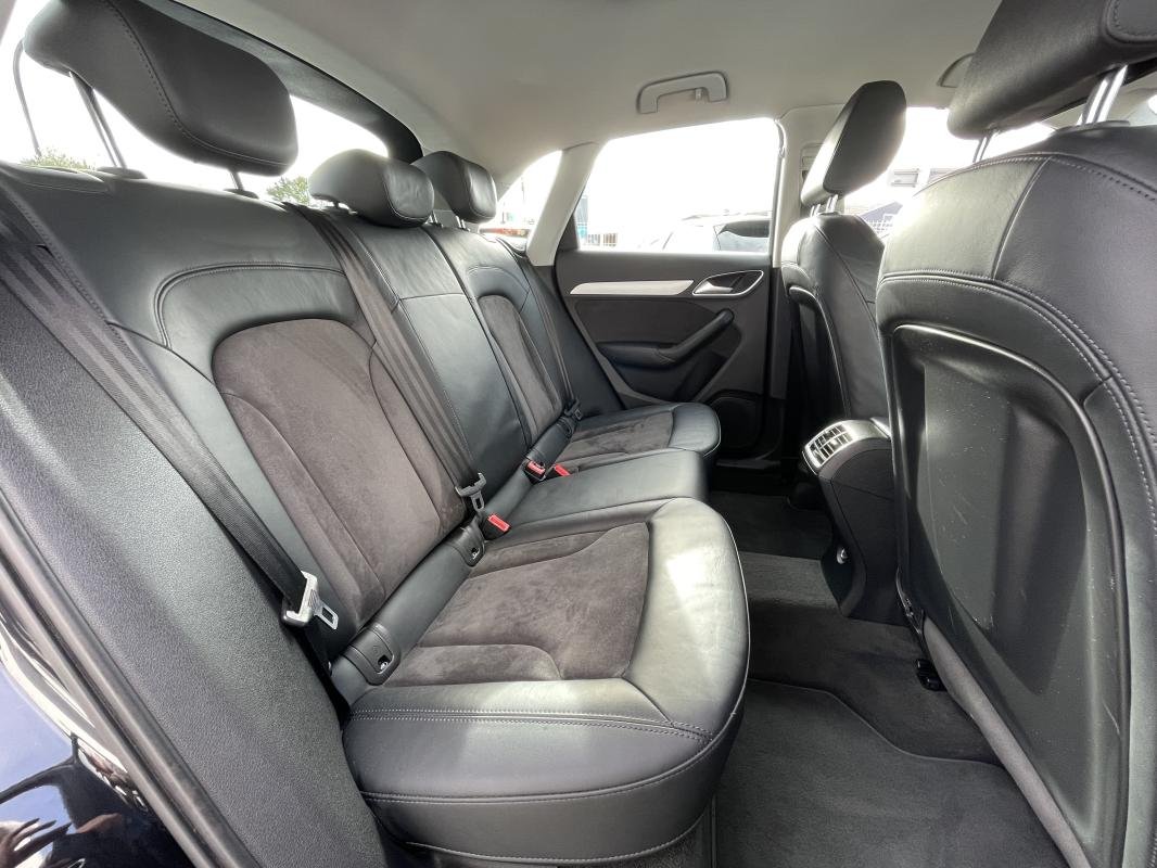 Audi Q3 - Photo 12