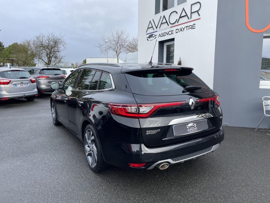 Renault Mégane - Photo 3