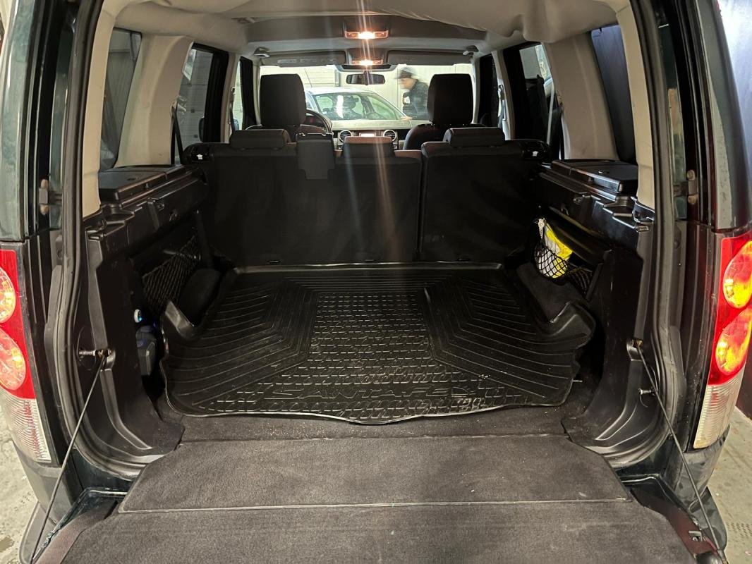 Land Rover Discovery - Photo 11