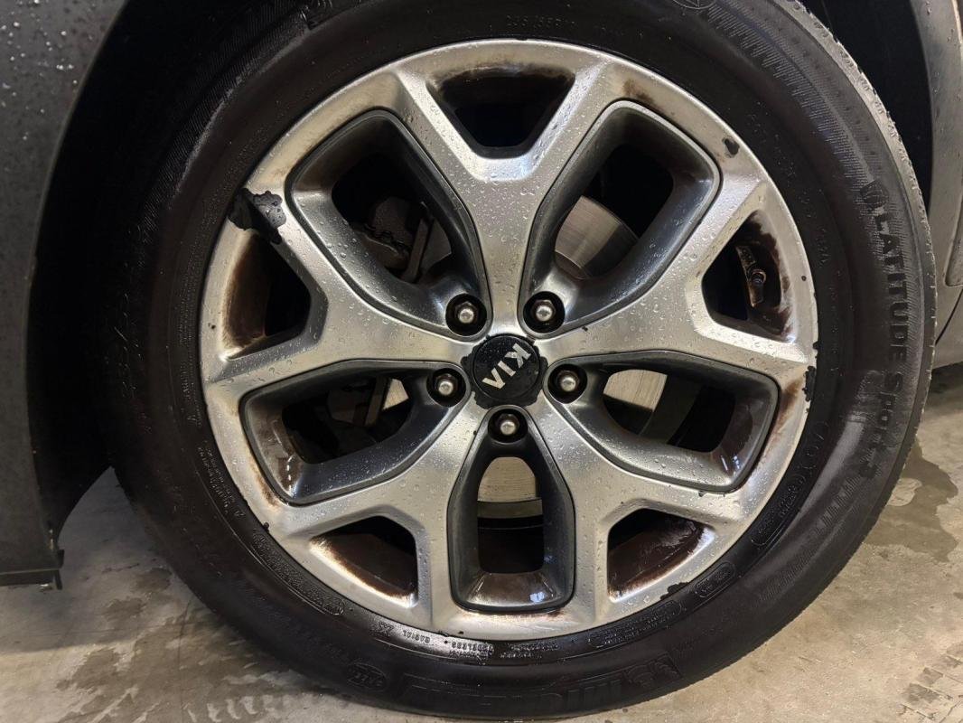 Kia Sorento - Photo 15