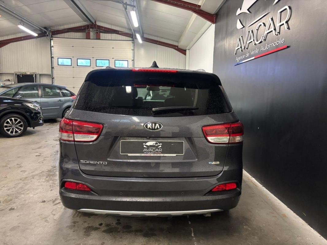 Kia Sorento - Photo 3