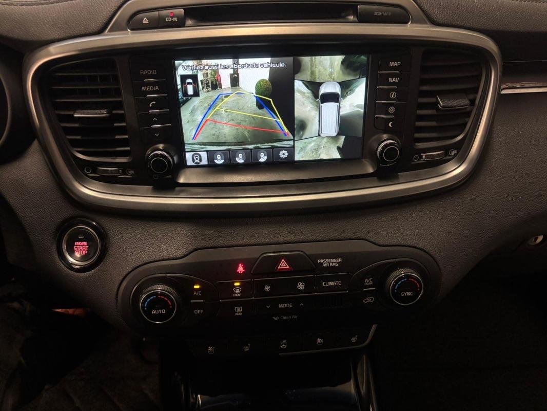 Kia Sorento - Photo 9