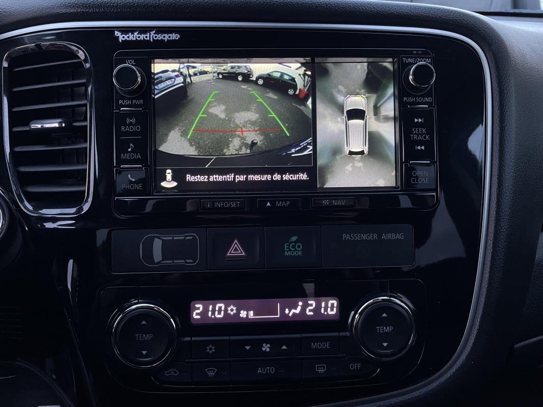 Mitsubishi Outlander - Photo 19