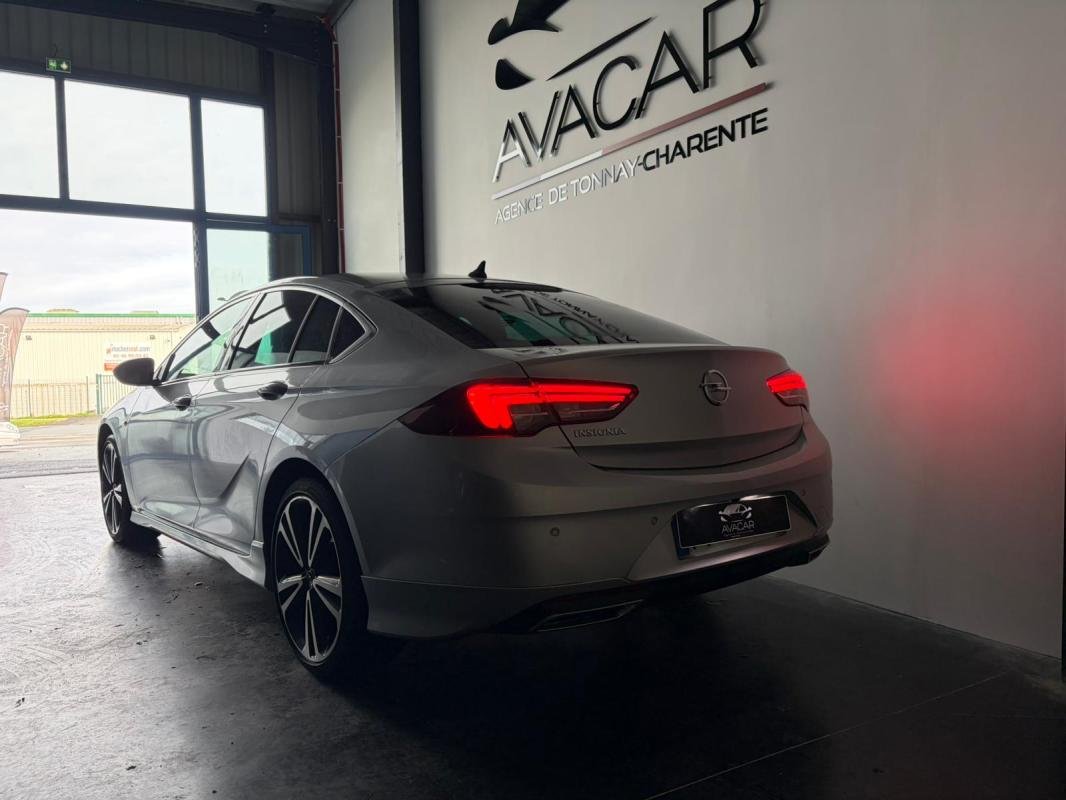 Opel Insignia - Photo 3