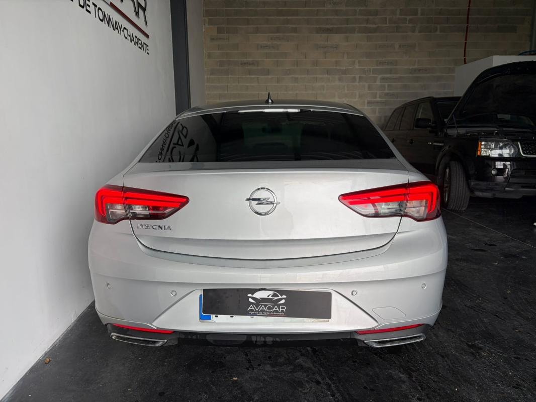 Opel Insignia - Photo 4