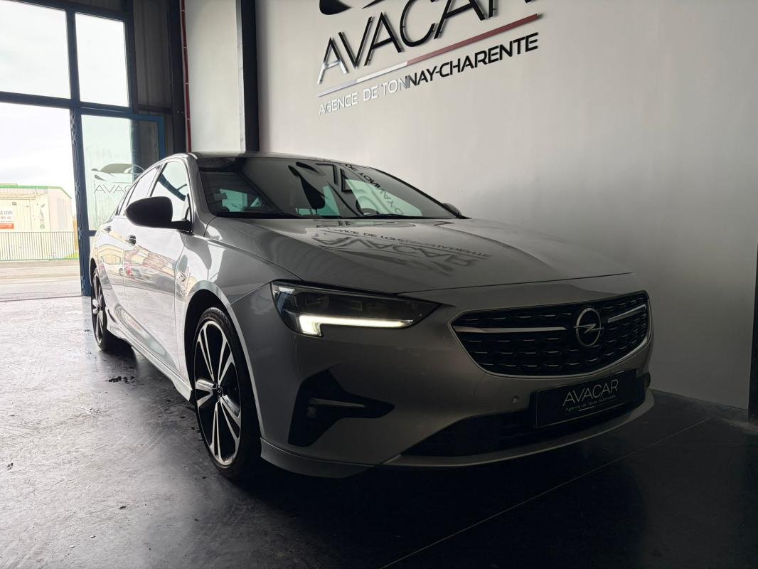 Opel Insignia - Photo 6