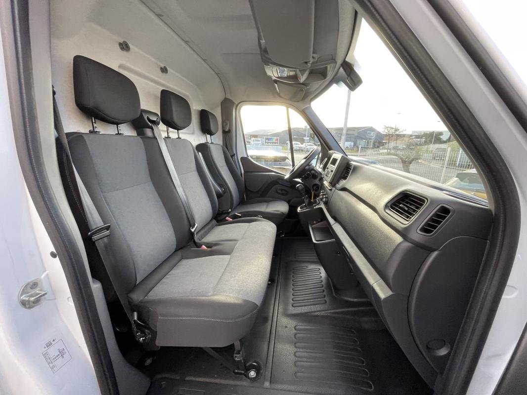 Renault Master - Photo 12