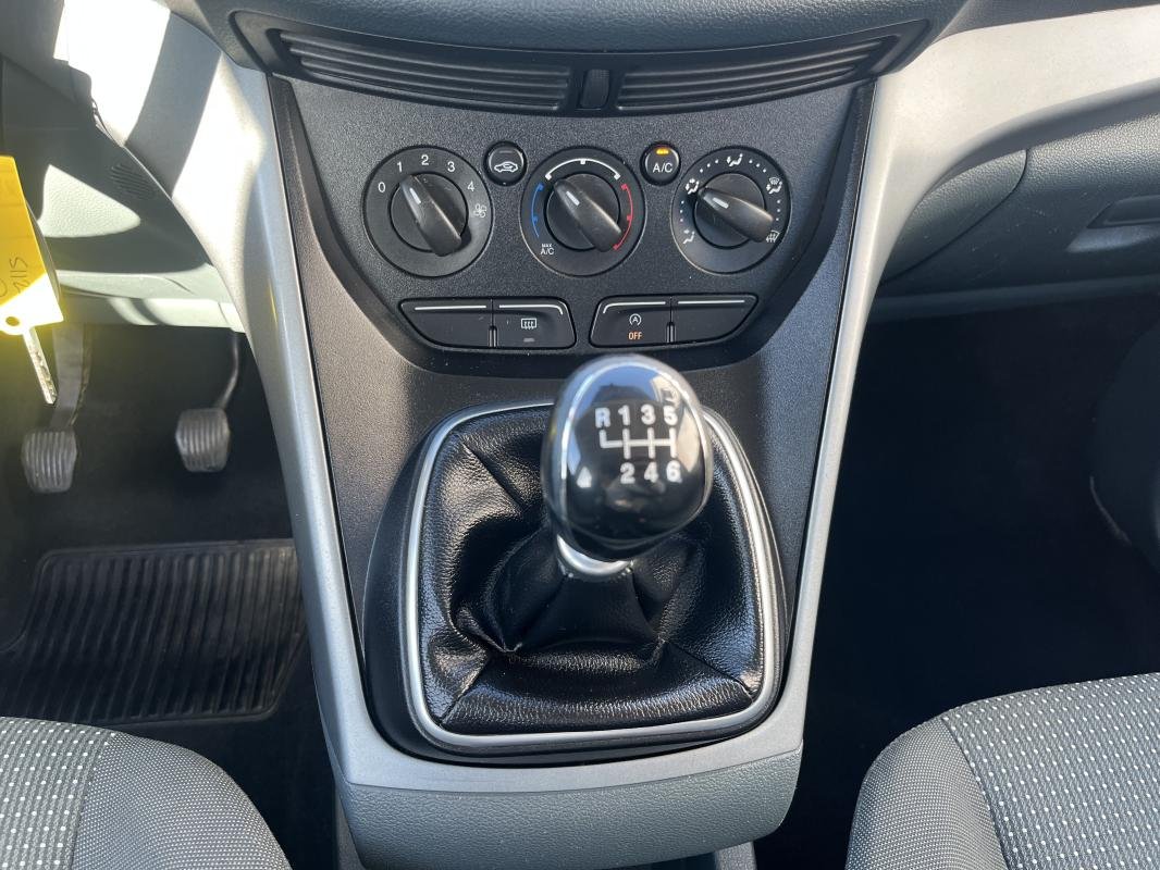 Ford C-Max - Photo 20