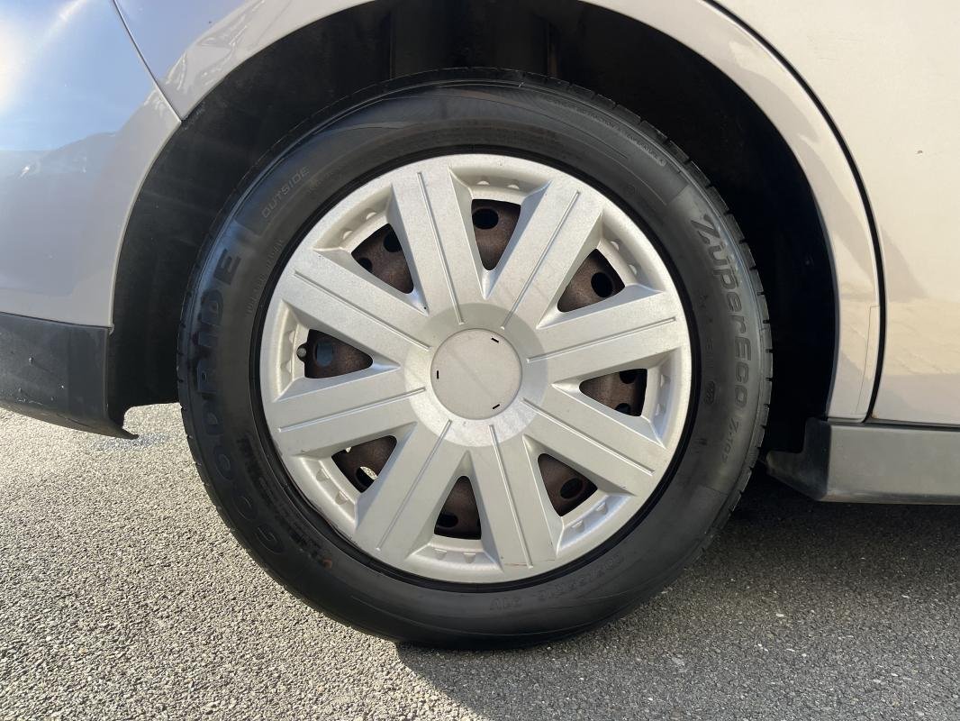 Ford C-Max - Photo 23