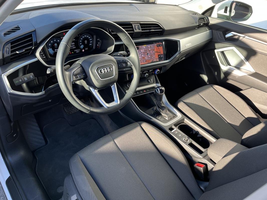 Audi Q3 - Photo 14