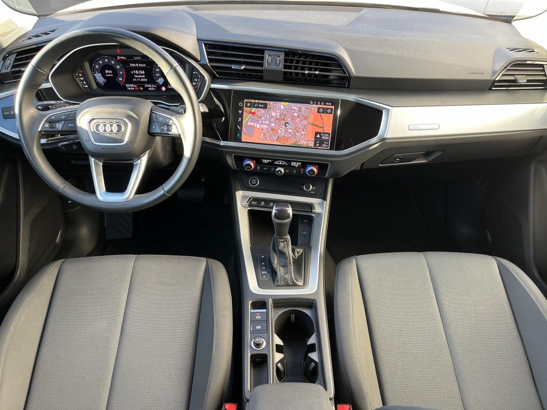 Audi Q3 - Photo 15