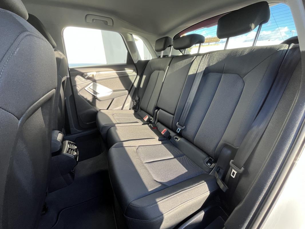 Audi Q3 - Photo 10