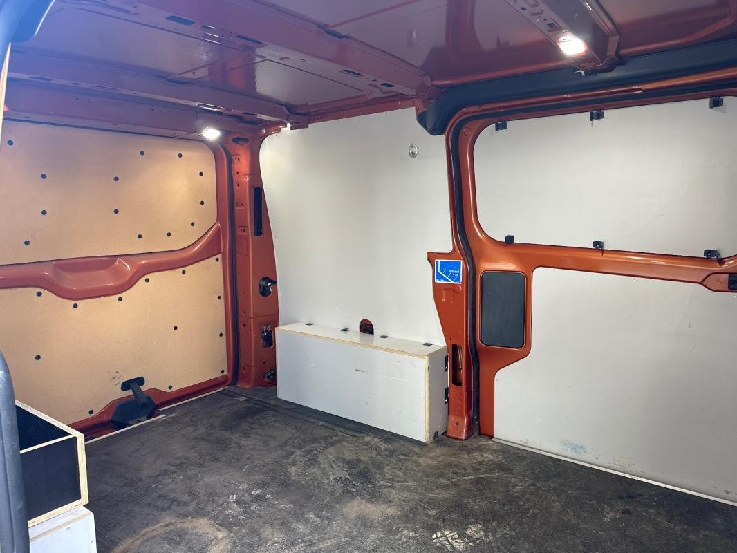 Ford Transit Custom - Photo 11