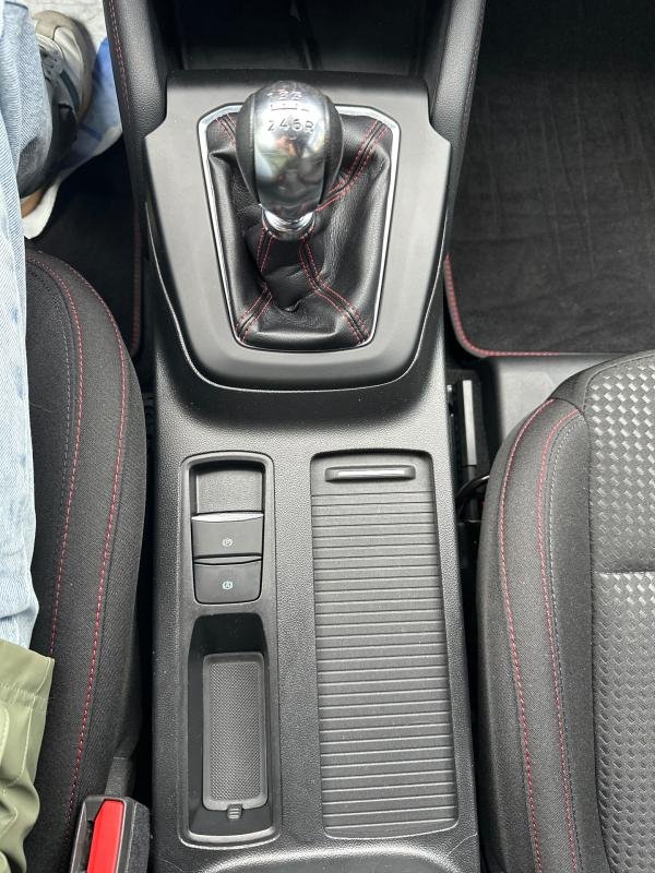 Ford Focus - Photo 29
