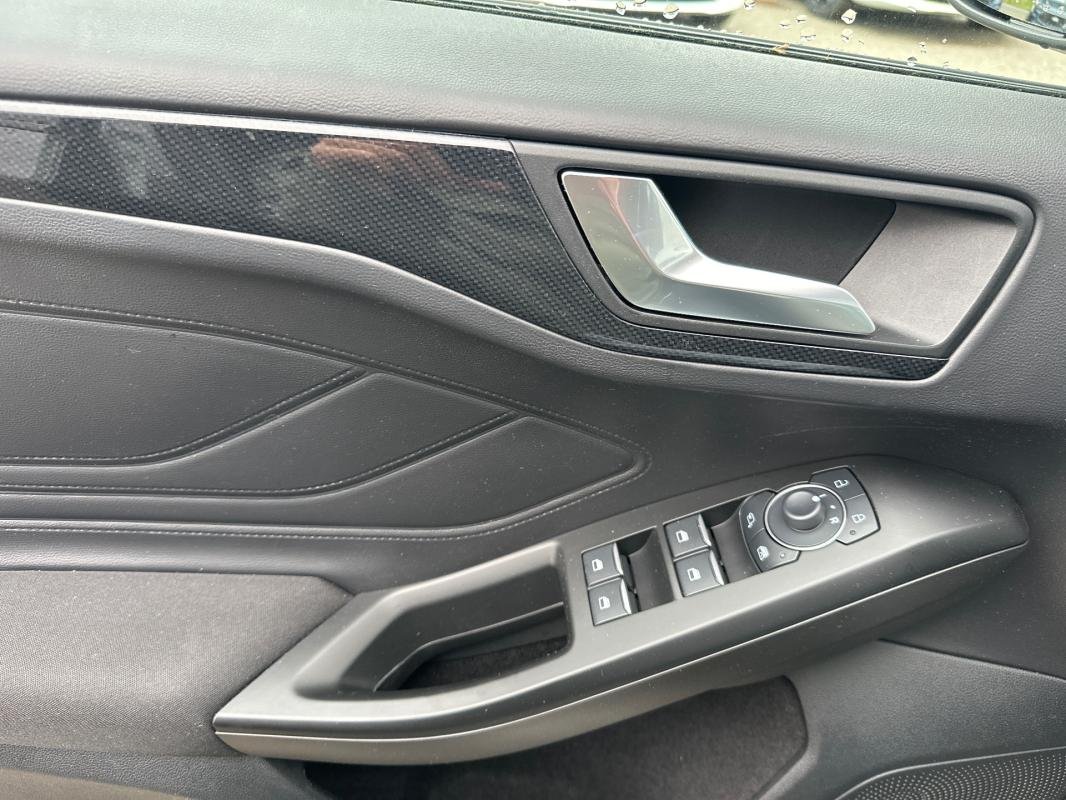 Ford Focus - Photo 31
