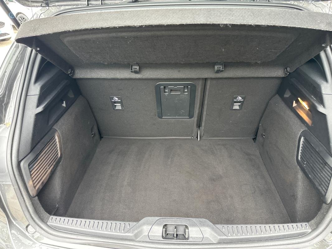 Ford Focus - Photo 9