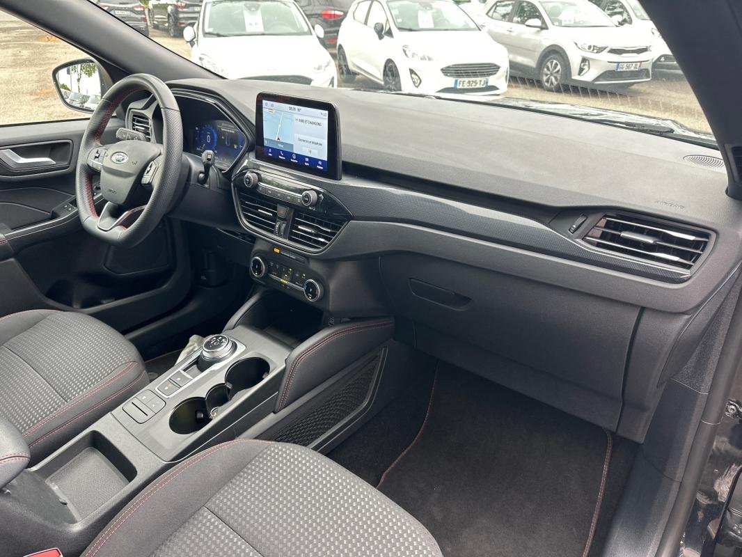 Ford Kuga - Photo 13