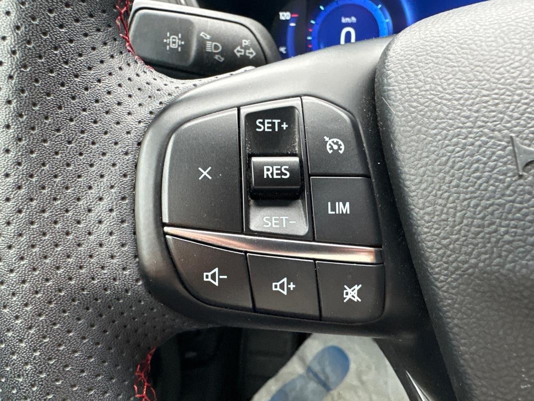 Ford Kuga - Photo 23
