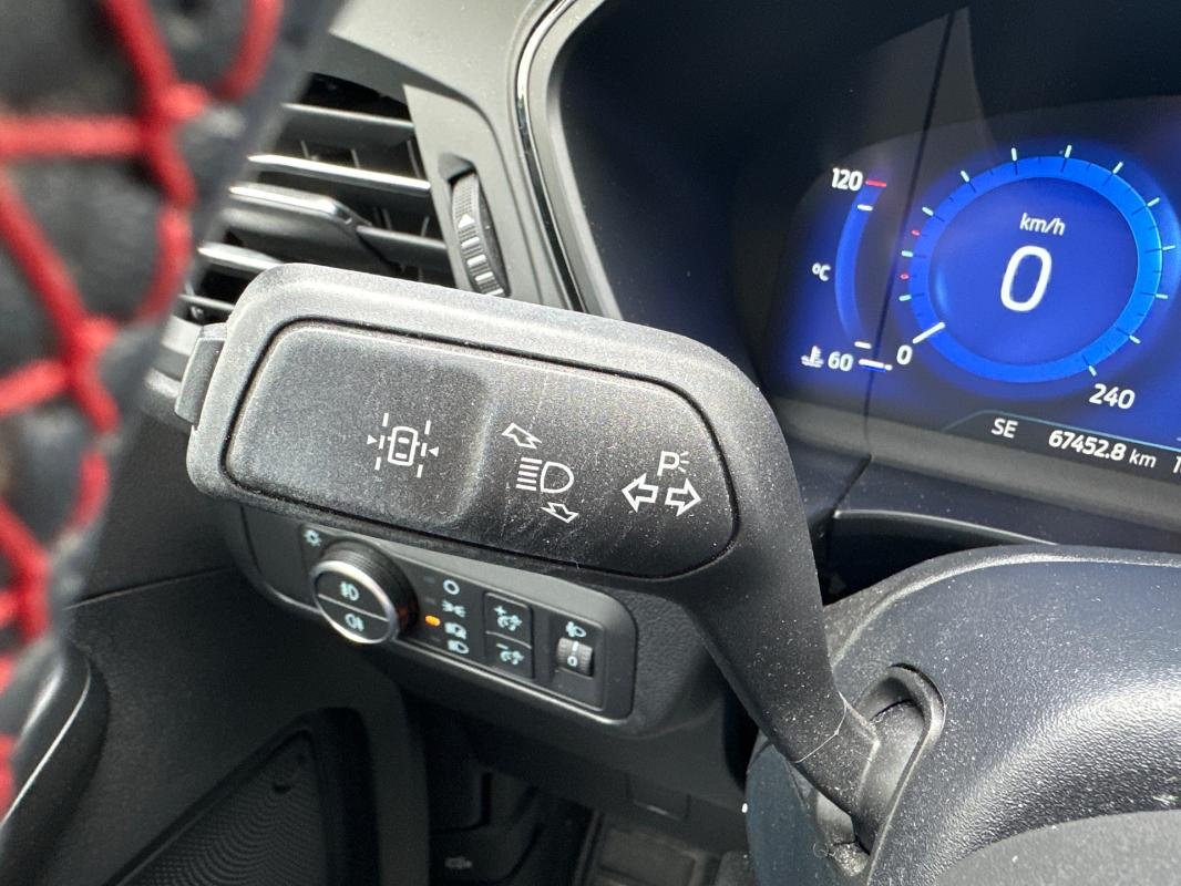 Ford Kuga - Photo 25