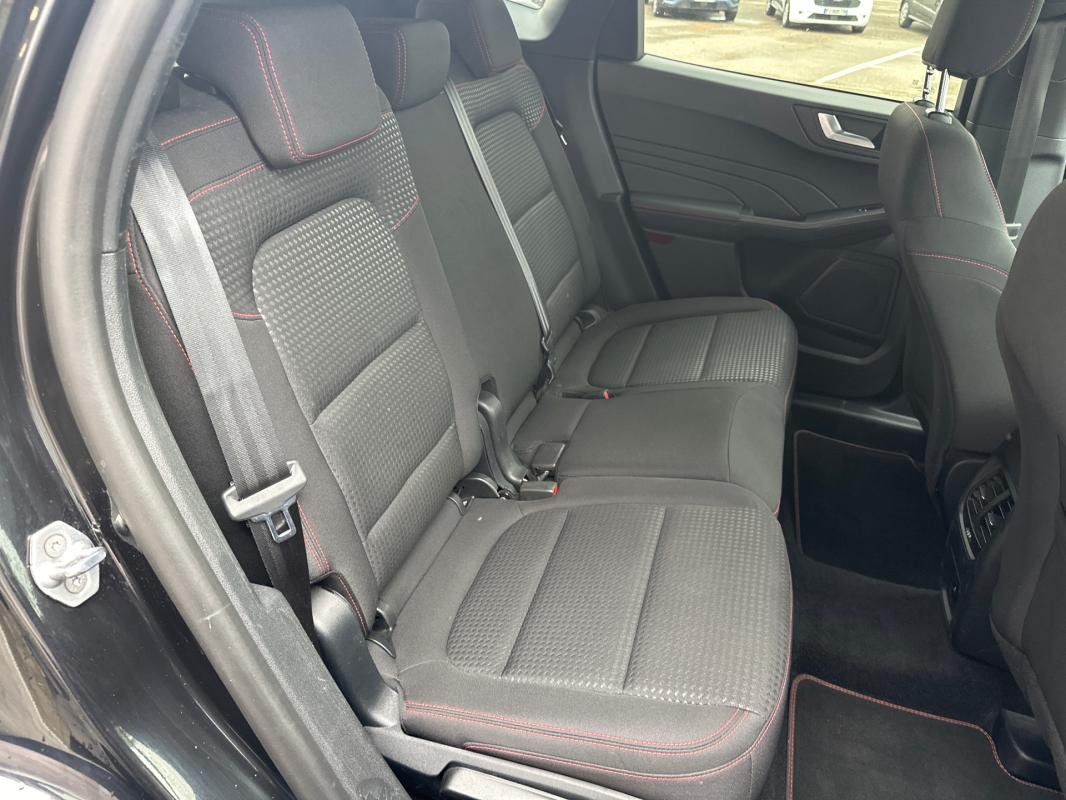 Ford Kuga - Photo 10