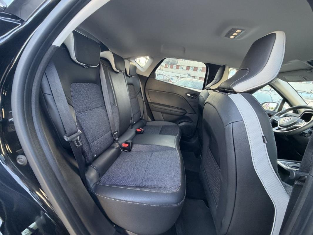 Renault Captur - Photo 13