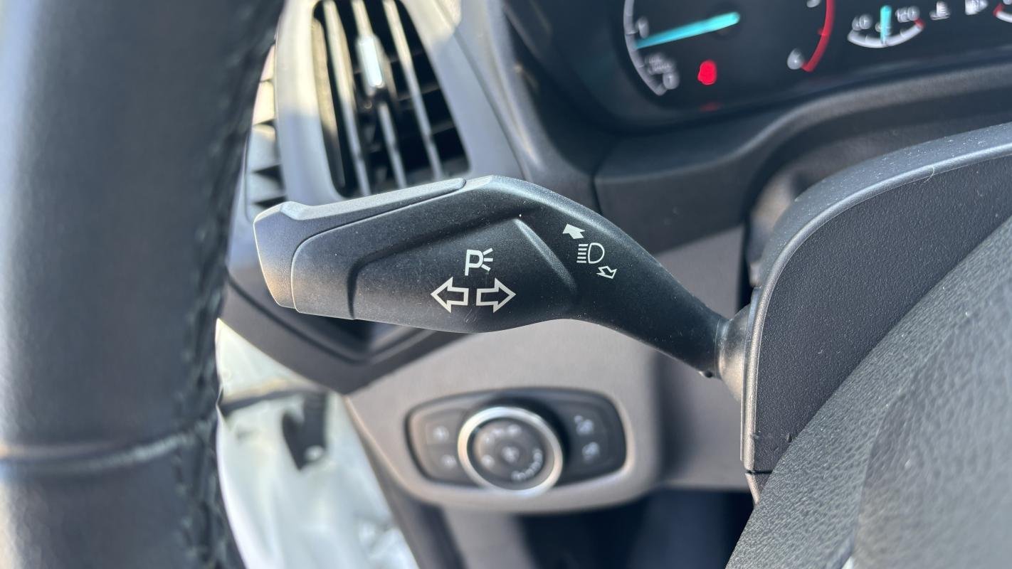 Ford Transit Connect - Photo 20