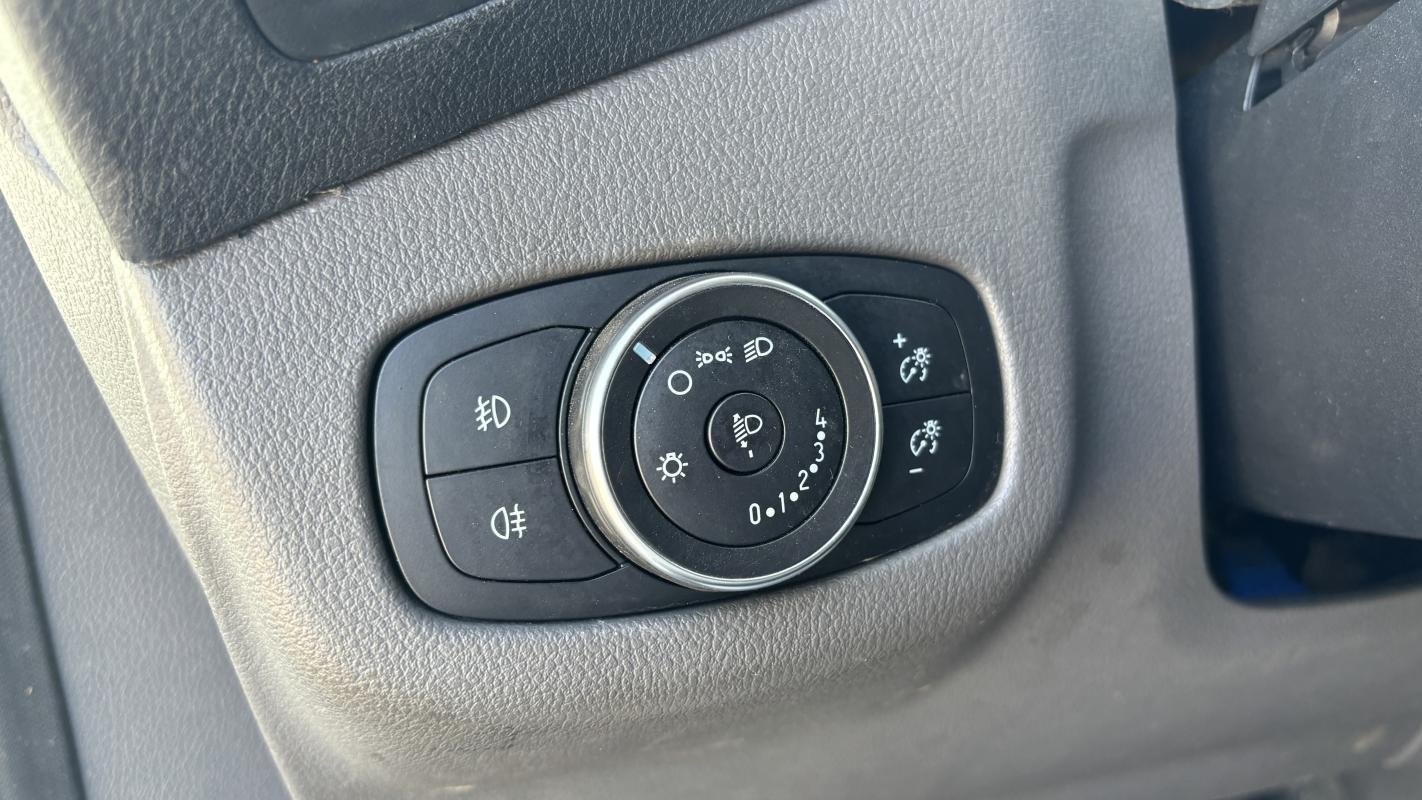 Ford Transit Connect - Photo 21