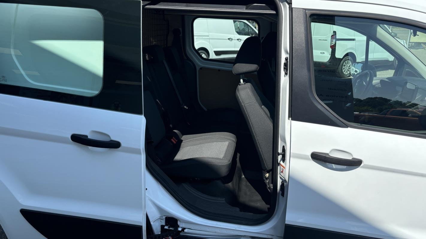 Ford Transit Connect - Photo 9