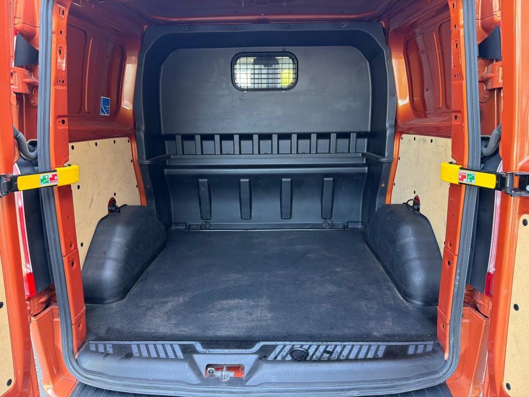 Ford Transit Custom - Photo 9