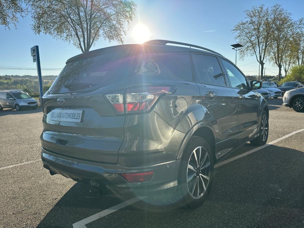 Ford Kuga - Photo 5