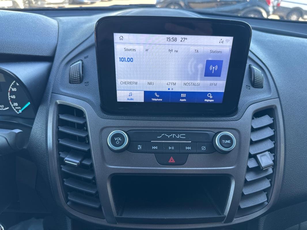 Ford Transit Connect - Photo 24