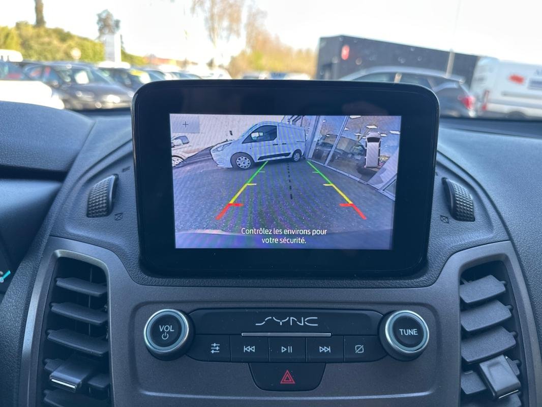 Ford Transit Connect - Photo 25