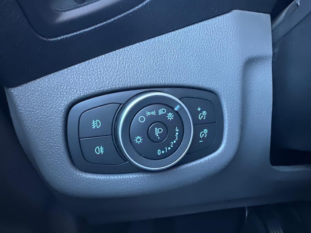 Ford Transit Connect - Photo 29