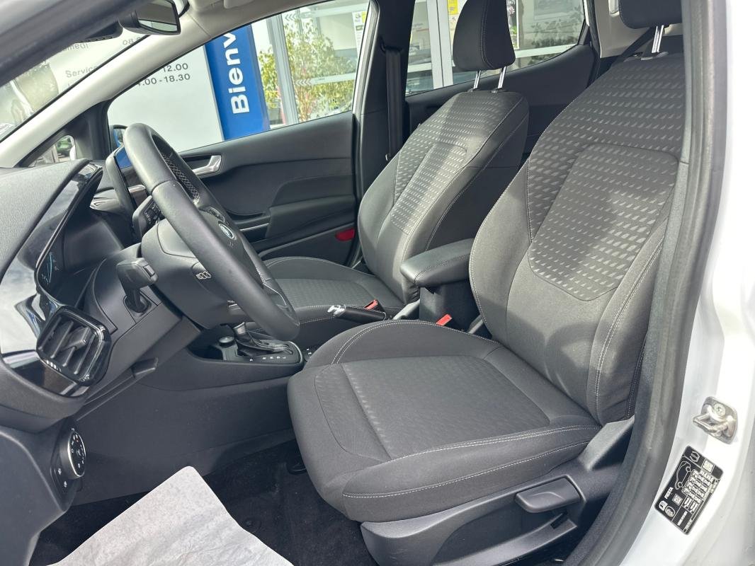 Ford Fiesta - Photo 17