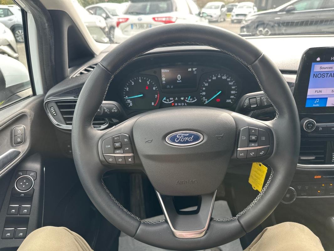 Ford Fiesta - Photo 21