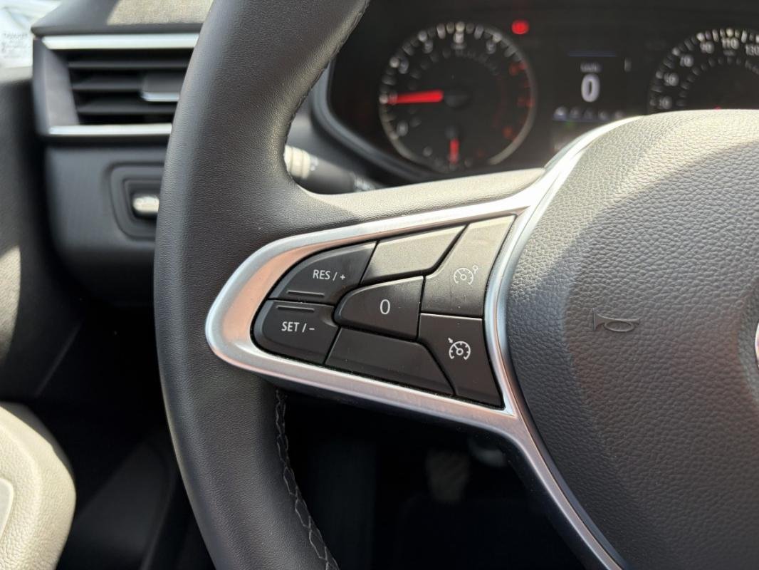 Renault Clio - Photo 23