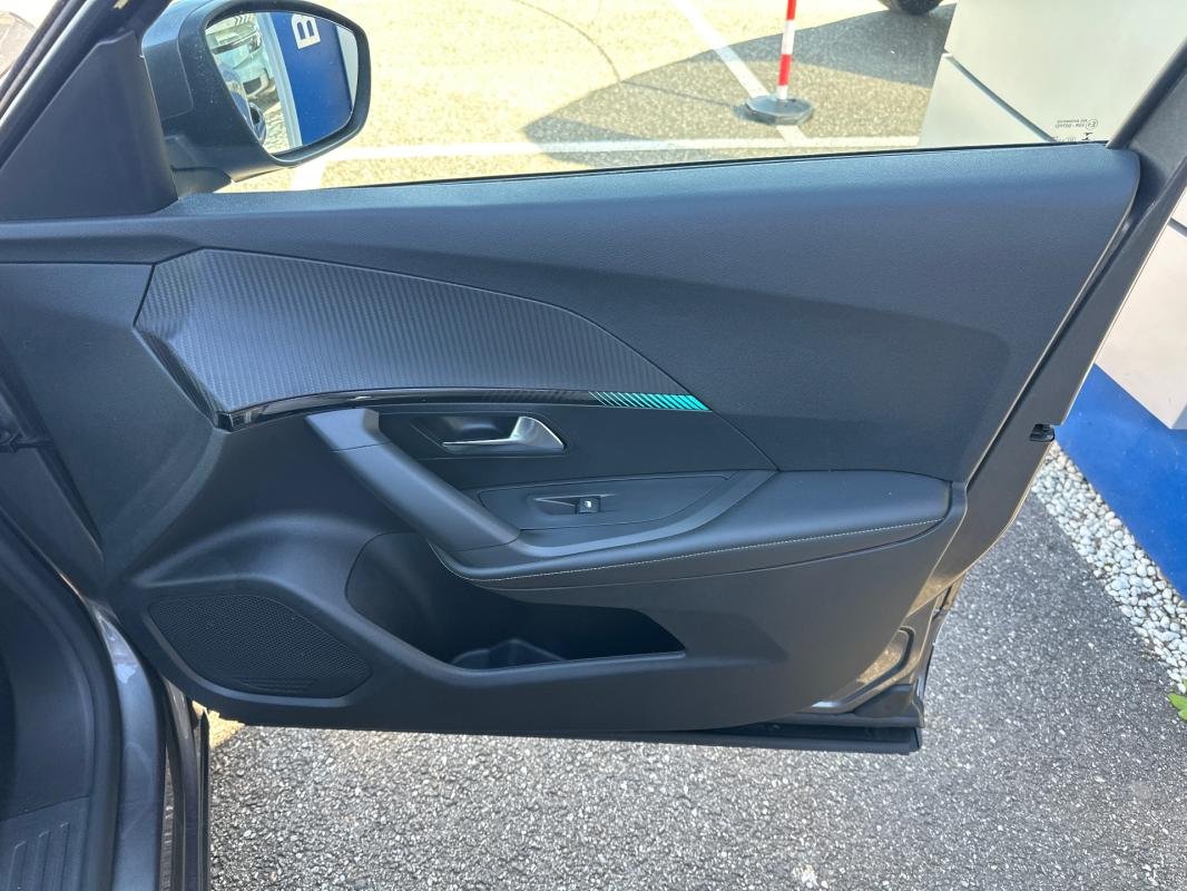 Peugeot 2008 - Photo 12