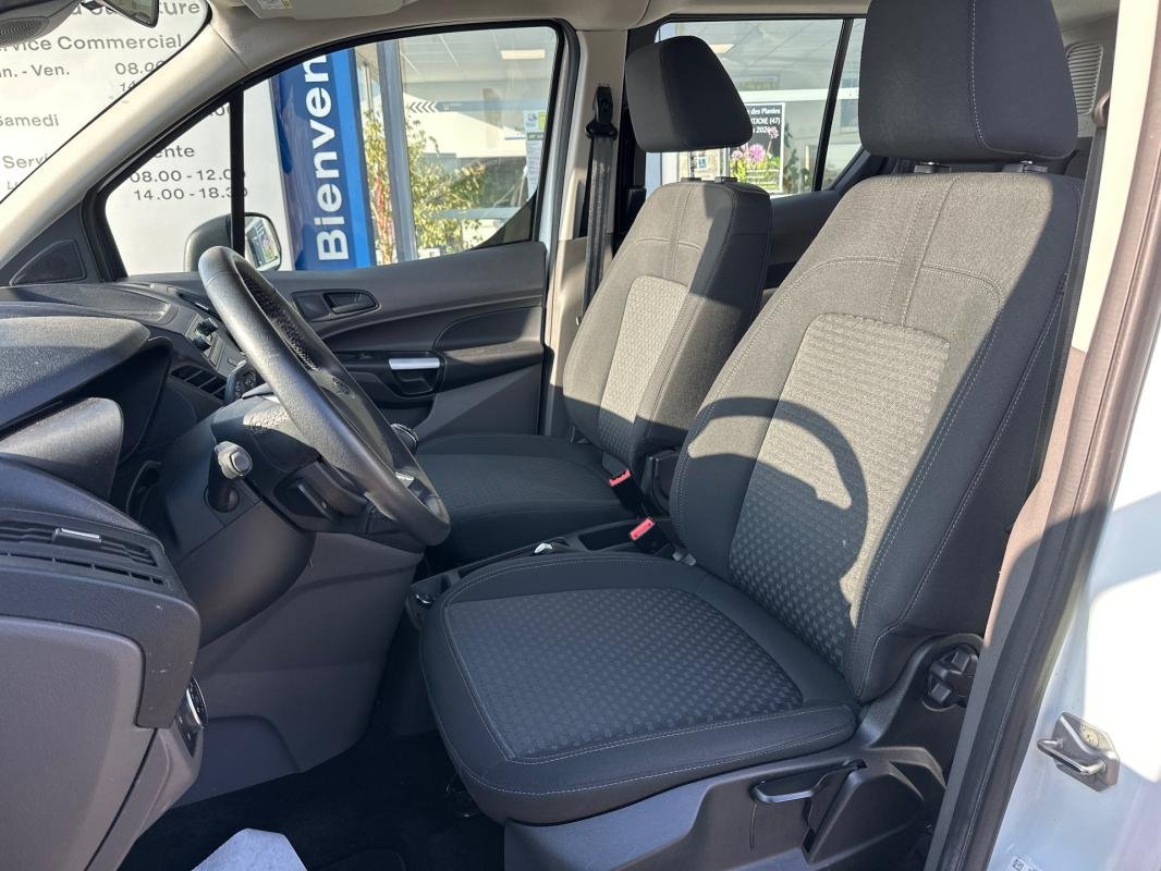 Ford Tourneo Connect - Photo 14