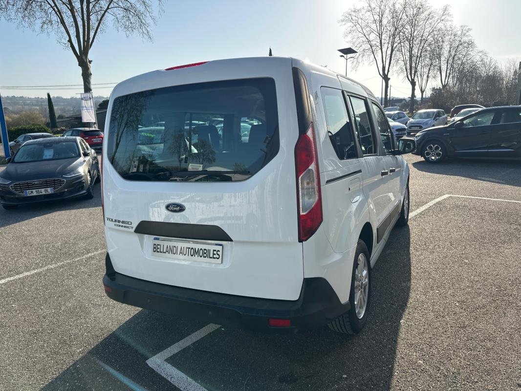 Ford Tourneo Connect - Photo 4