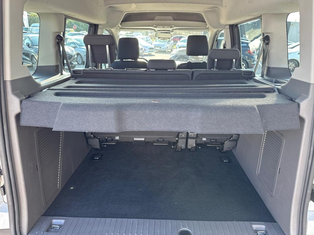 Ford Tourneo Connect - Photo 7